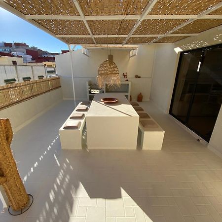 Magnificent Apartment With Private Rooftop Terrace Танжер Екстериор снимка