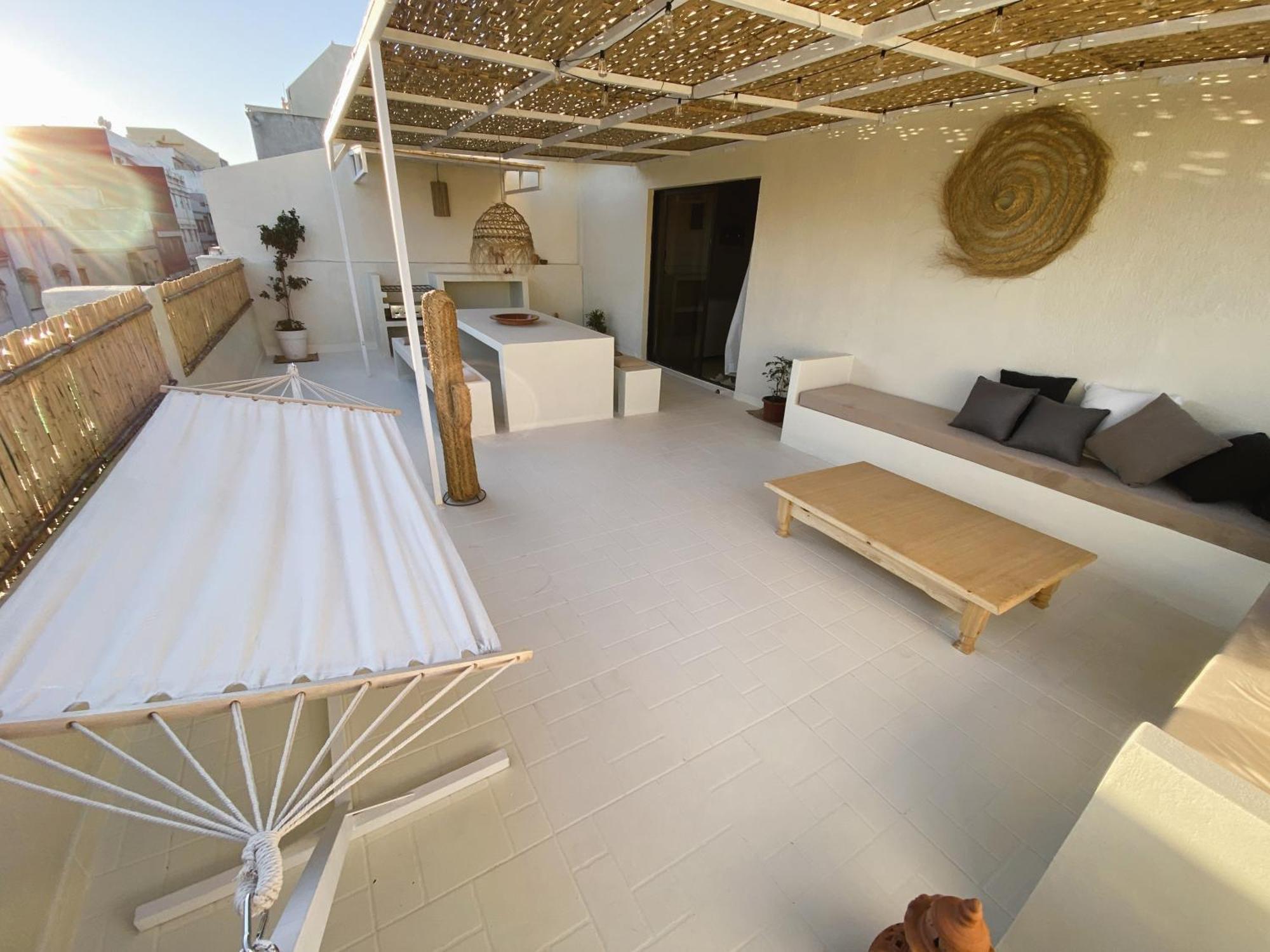 Magnificent Apartment With Private Rooftop Terrace Танжер Екстериор снимка